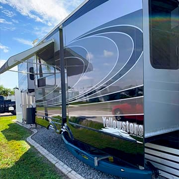 Mobile RV Detailing Services.